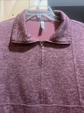 Grecerelle brand ladies zip Front Heathered Mauve half zip front size small